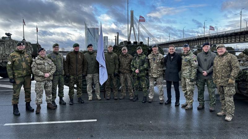 A Baltikumban lenyűgöző méretű NATO hadgyakorlat zajlott, amely a szövetséges erők együttműködését és felkészültségét hivatott demonstrálni.