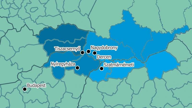 Önkéntes tűzoltók a határokon túl is összefognak, hogy egységesen és hatékonyan küzdjenek a lángok ellen. Az együttműködésük nem ismer határokat, hiszen a bátorság és az elhivatottság összeköti őket, bárhol is legyenek.