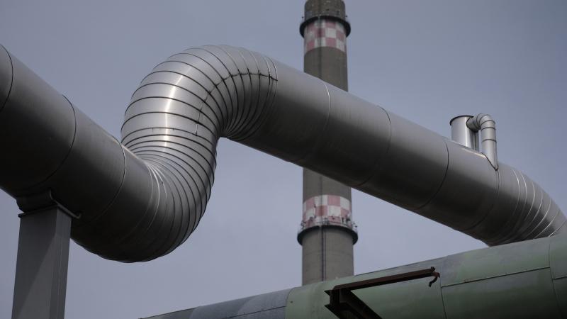 Ellátásbiztonság: A magyar kormány jelentős lépéseket tervez a tartalékolási rendszer megerősítése érdekében.