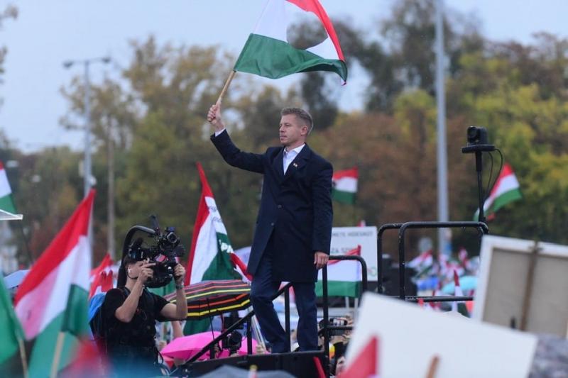 A politikai szakértő szerint a Tisza Párt helyzete mostantól új irányt vesz.